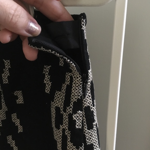 IKAT Embroidered Skirt - Picture 3 of 5